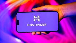 Hostinger 主机与 Cloudflare 分开托管域名的完整方法（含 .cn 域名）